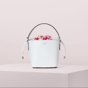 Kate Spade Pippa Small White Bucket Bag, NWT
